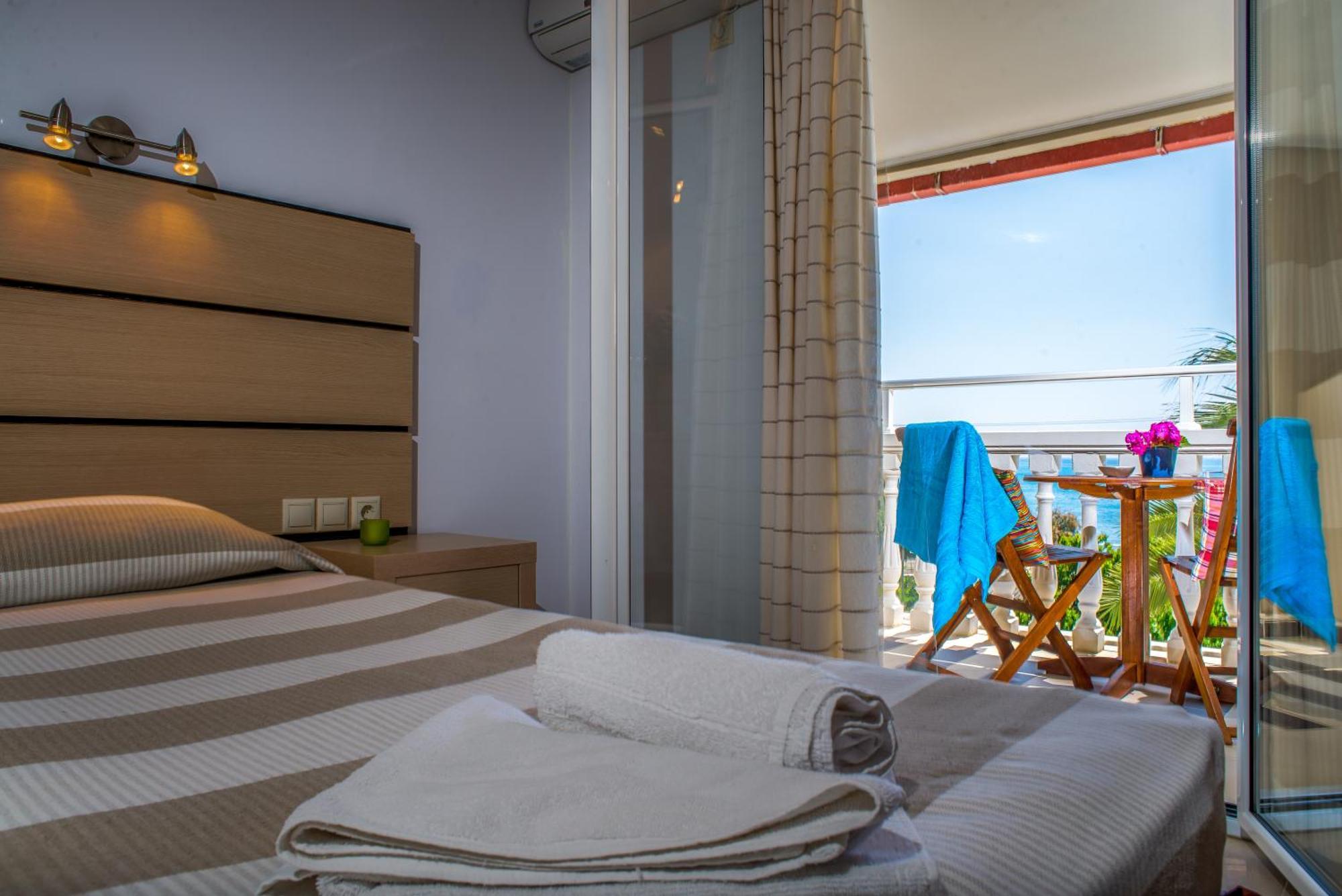 Natalie Hotel Laganas Rum bild
