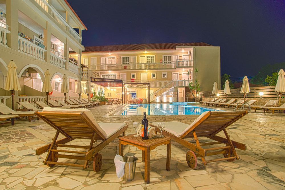Natalie Hotel Laganas Exteriör bild