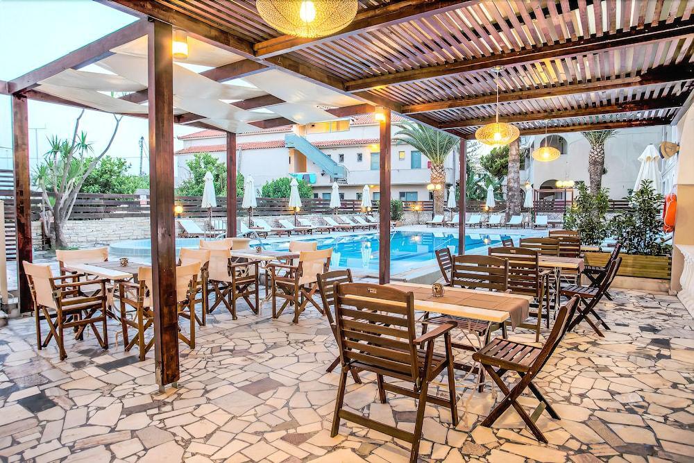 Natalie Hotel Laganas Exteriör bild